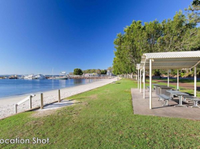 9 'Bushmans', 24 Tomaree Street - air conditioned, centrally located to town